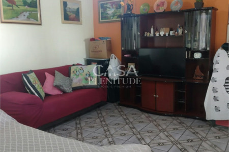 Casa à venda com 4 quartos, sendo 1 suíte, em Parque das Laranjeiras, Sorocaba, SP