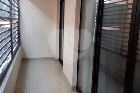 Casa Térrea à venda com 3 quartos, sendo 1 suíte,  em Vila Áurea, Poá, SP