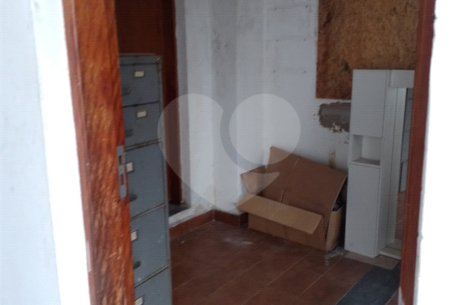 Sobrado à venda com 8 quartos, sendo 3 suítes, em Tucuruvi, São Paulo, SP