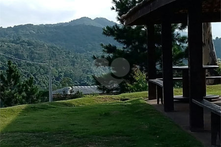 Chácara à venda com 2 quartos em Recanto das Acácias, São Roque, SP
