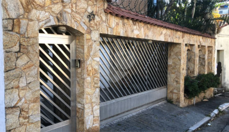 Casa à venda com 4 quartos, sendo 1 suíte,  em Vila Guilherme, São Paulo, SP