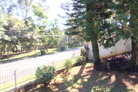 Casa à venda com 4 suítes no condomínio Estância Marambaia, Vinhedo - SP