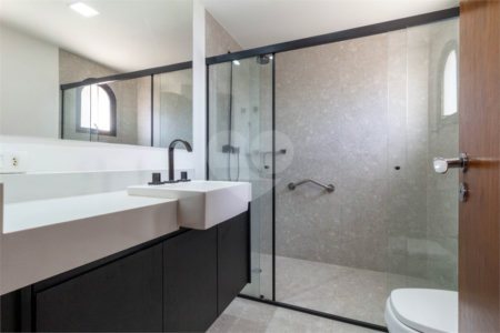 Apartamento à venda com 3 quartos, sendo 1 suíte, em Brooklin, São Paulo, SP
