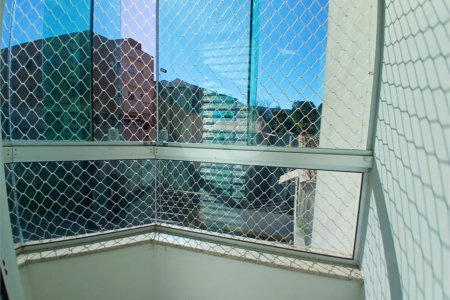 Apartamento à venda com 3 quartos, sendo 1 suíte,  em Jardim Brasil, São Roque, SP