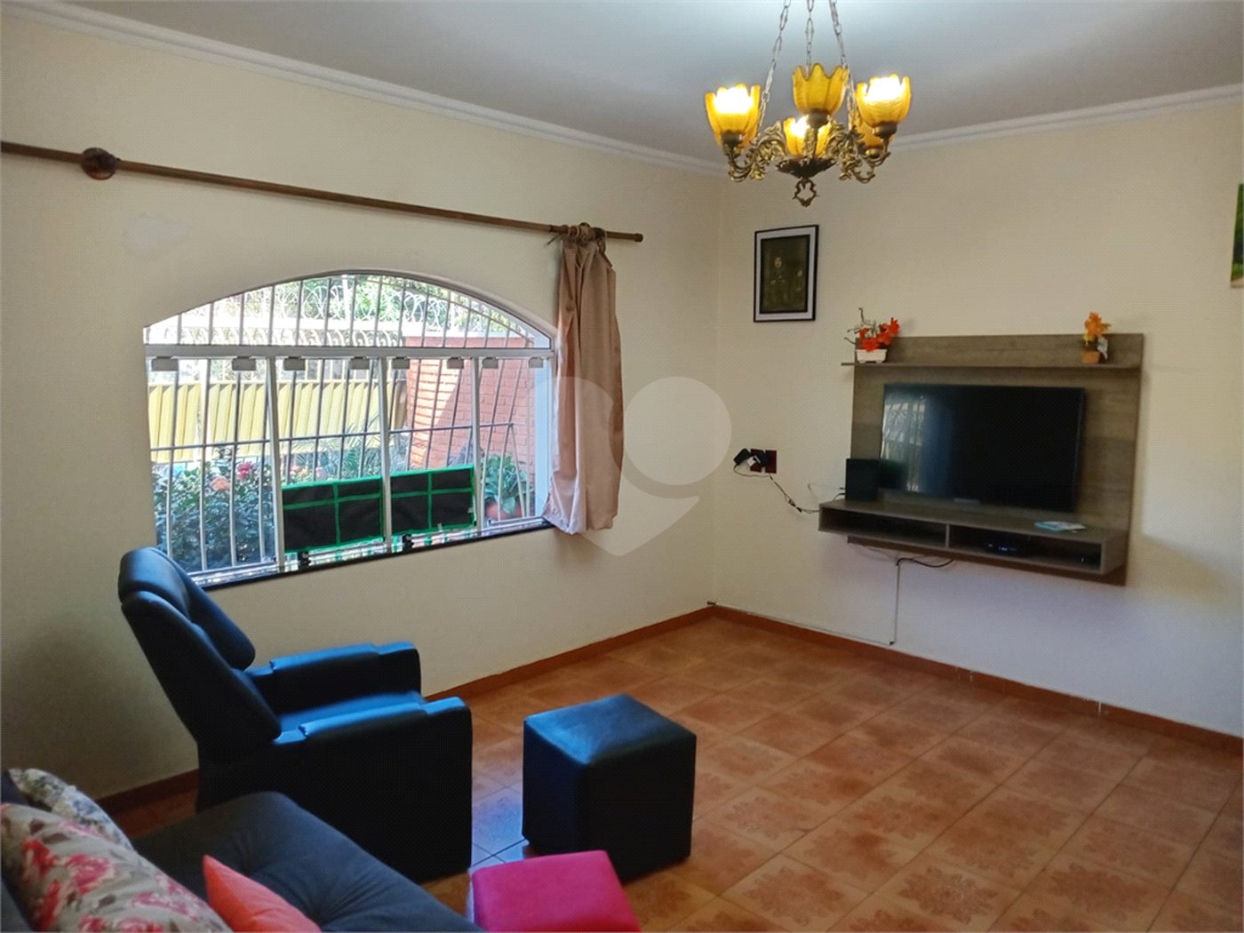 Casa à venda com 3 quartos, sendo 1 suíte, em Vila José Bonifácio, Araraquara, SP