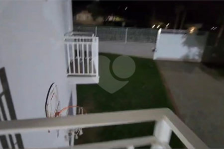 Casa à venda com 4 suítes no condomínio Shambala I, Atibaia - SP