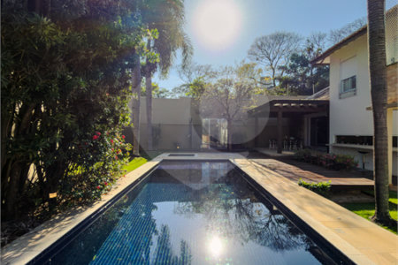 Casa à venda com 4 suítes no condomínio Villa Borghese, Indaiatuba - SP