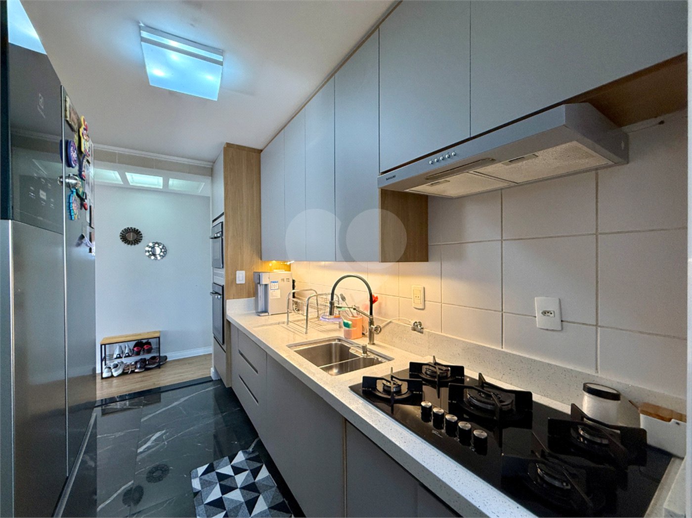 Apartamento à venda com 3 quartos, sendo 1 suíte, em Jardim Marajoara, São Paulo, SP