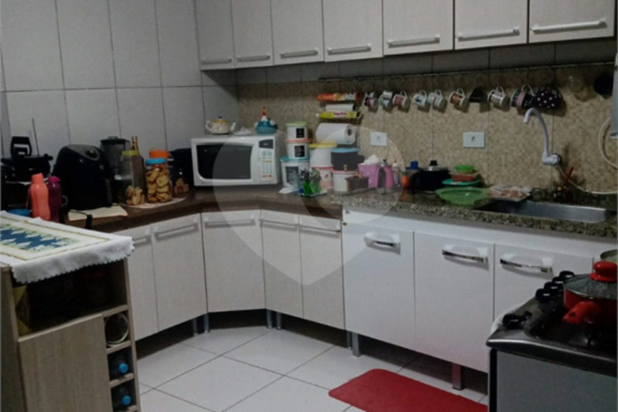 Sobrado à venda com 6 quartos em Horto, São Paulo, SP