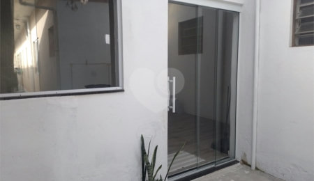 Casa à venda com 2 quartos em Parque Maria Helena, Suzano, SP