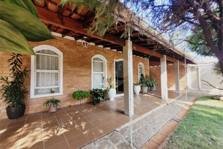 Casa Térrea à venda com 3 quartos, sendo 1 suíte, no Centro, Indaiatuba, SP