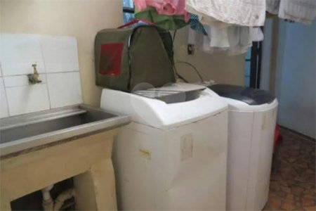 Sobrado à venda com 3 quartos, sendo 1 suíte, em Jabaquara, São Paulo, SP