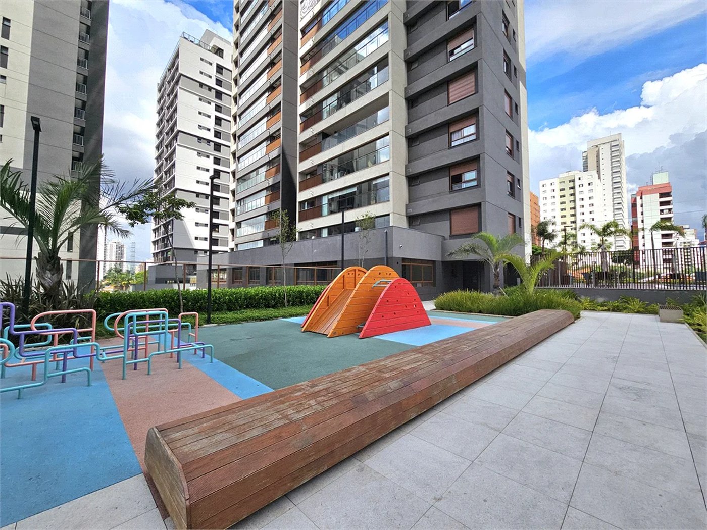 Apartamento à venda com 3 suítes em Brooklin Novo, São Paulo, SP