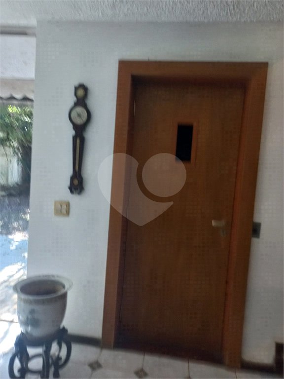 Casa à venda com 3 quartos, sendo 2 suítes, em Morumbi, São Paulo, SP