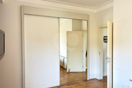Casa à venda com 3 quartos, sendo 1 suíte,  no condomínio Bella Città - Fazenda Rodeio, Mogi das Cruzes - SP