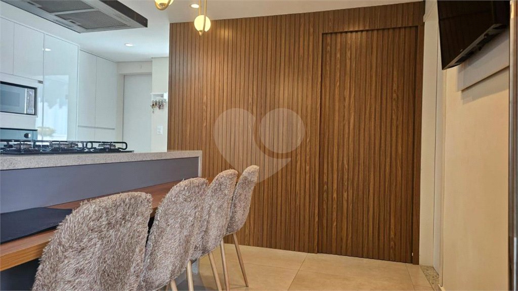 Sobrado à venda com 3 quartos, sendo 2 suítes, em Chácara Belenzinho, São Paulo, SP