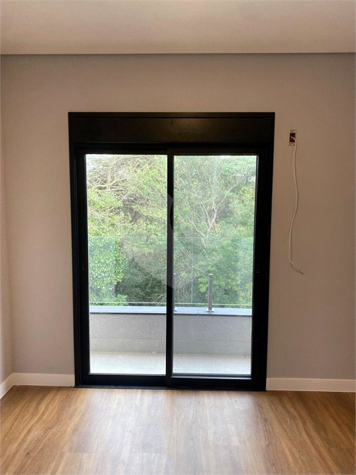 Casa à venda com 4 quartos, sendo 3 suítes, no condomínio Recanto dos Paturis, Vinhedo - SP