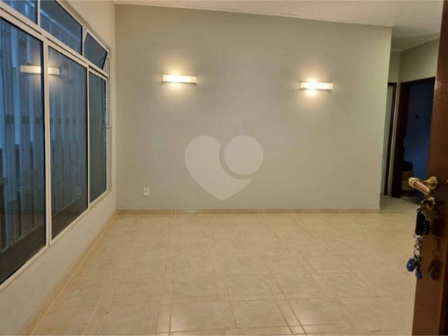 Casa Térrea à venda com 2 quartos em Tucuruvi, São Paulo, SP