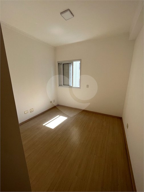 Apartamento para alugar com 3 quartos, sendo 1 suíte, em Vila Lusitânia, São Bernardo do Campo, SP