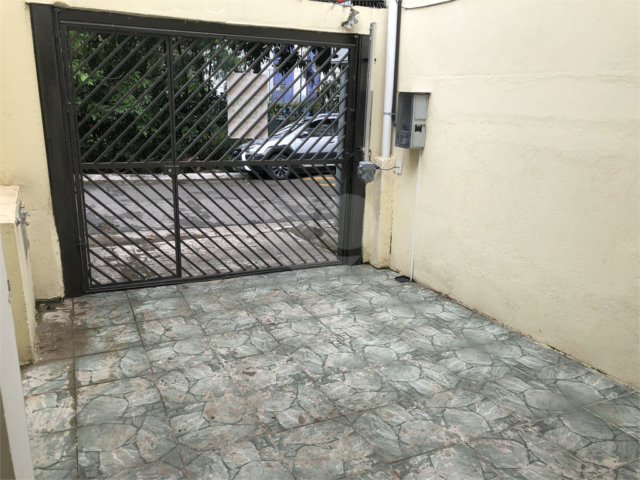 Sobrado à venda com 2 quartos em Santana, São Paulo, SP