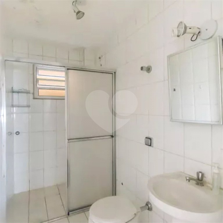 Apartamento à venda com 2 quartos em Cerqueira César, São Paulo, SP