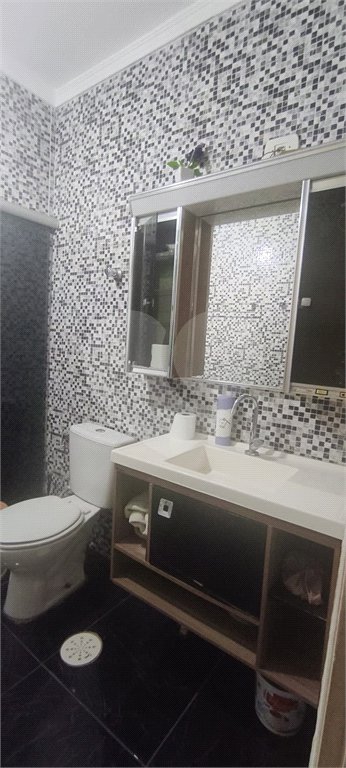 Casa à venda com 3 quartos, sendo 1 suíte,  em Jardim Vila Galvão, Guarulhos, SP