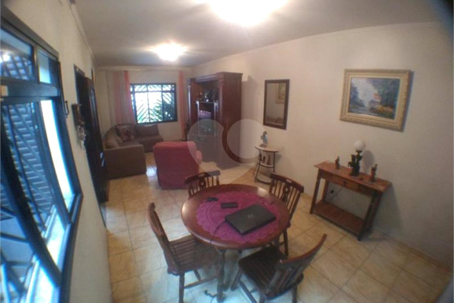Sobrado à venda com 4 quartos, sendo 2 suítes,  em Jabaquara, São Paulo, SP