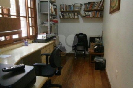 Sobrado à venda com 3 quartos, sendo 1 suíte, em Vila Mariza Mazzei, São Paulo, SP