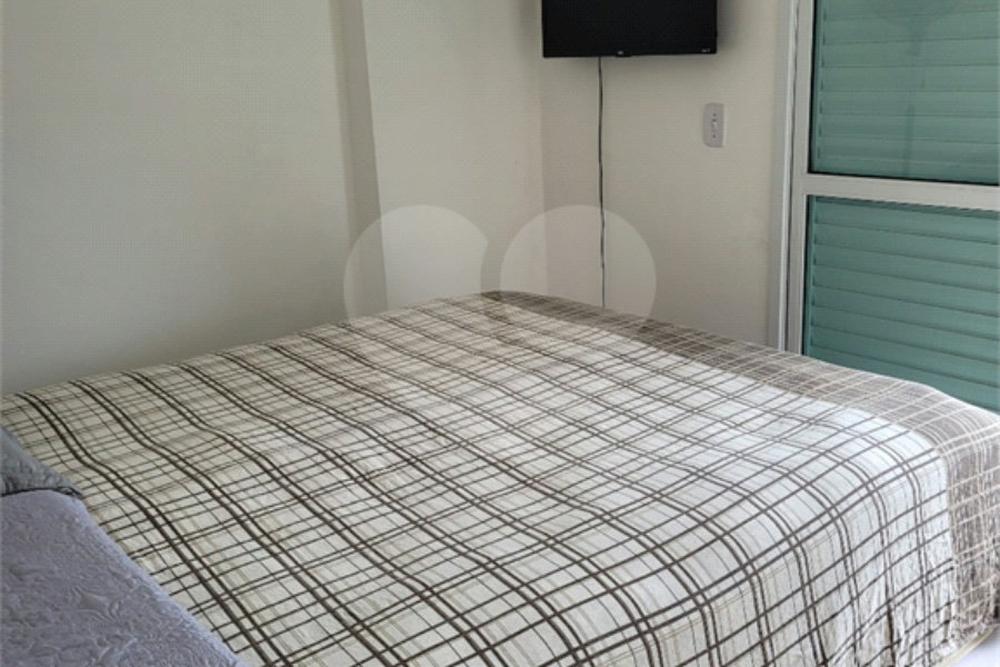 Apartamento à venda com 2 quartos, sendo 1 suíte, no Centro, Mongaguá, SP