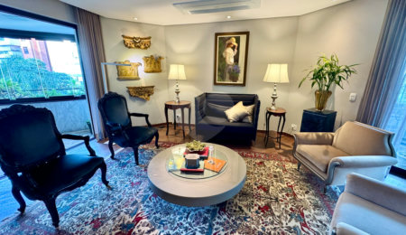Apartamento à venda com 4 suítes em Moema, São Paulo, SP