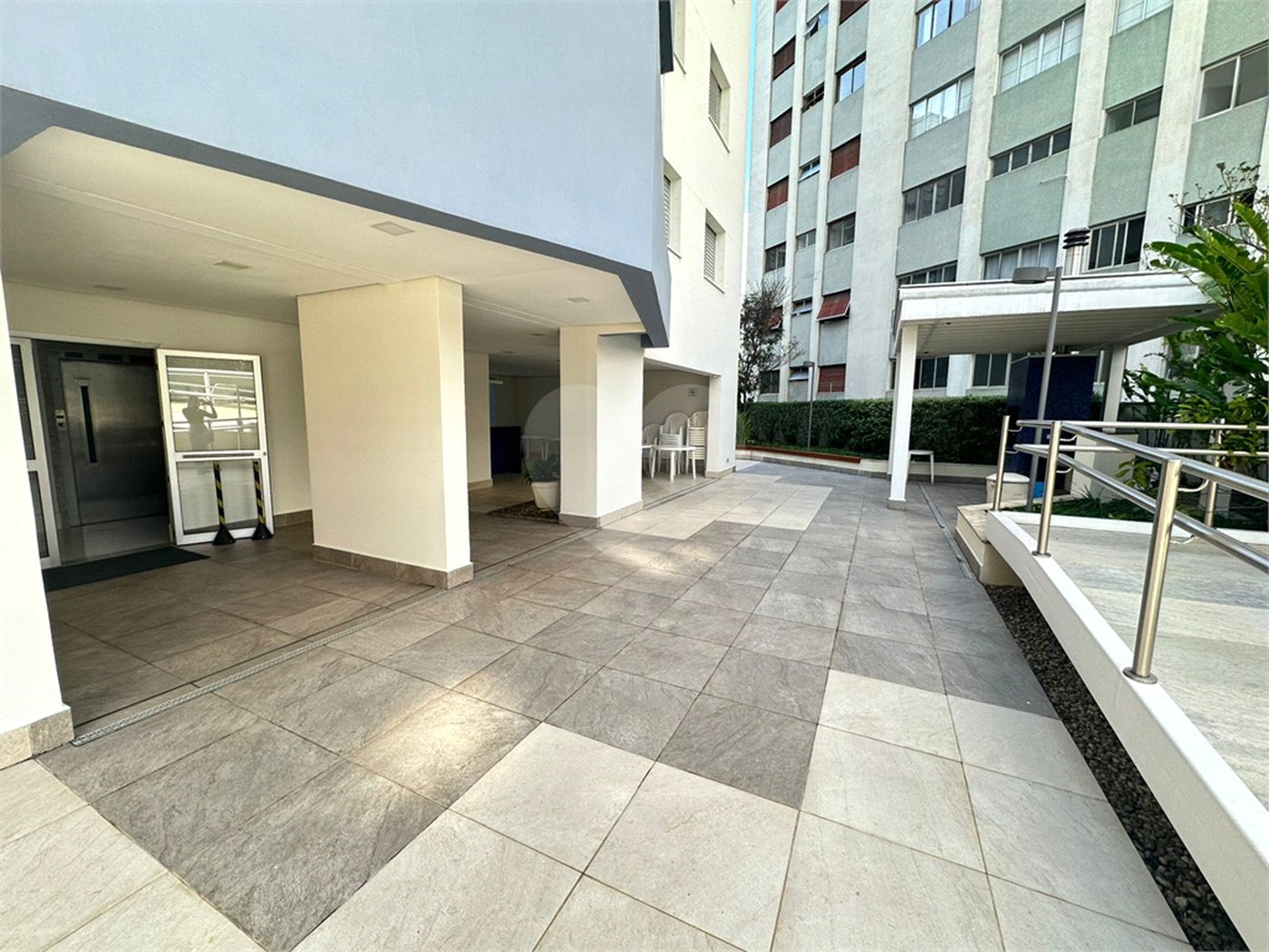 Apartamento à venda com 2 quartos, sendo 1 suíte, em Jardim Paulista, São Paulo, SP