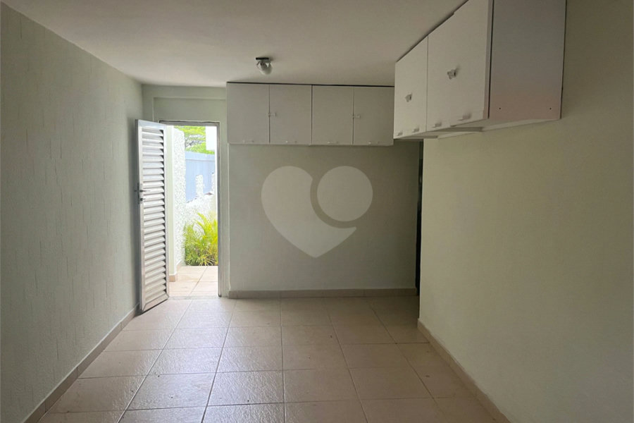 Casa à venda com 4 quartos, sendo 3 suítes, em Jardim França, São Paulo, SP