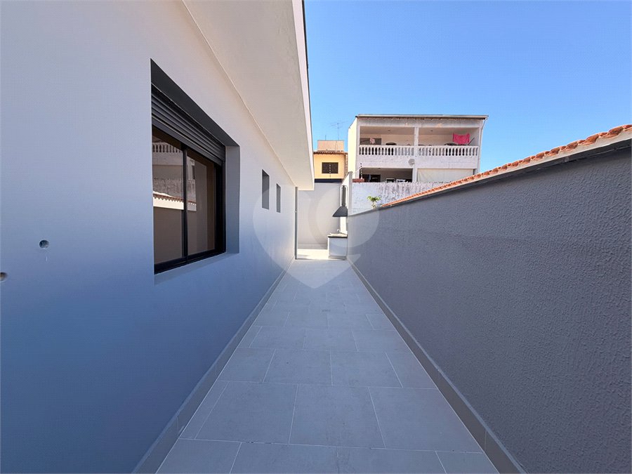 Casa à venda com 5 quartos, sendo 4 suítes, em Vila Rosália, Guarulhos, SP