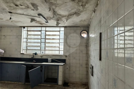 Sobrado à venda com 4 quartos em Brooklin, São Paulo, SP