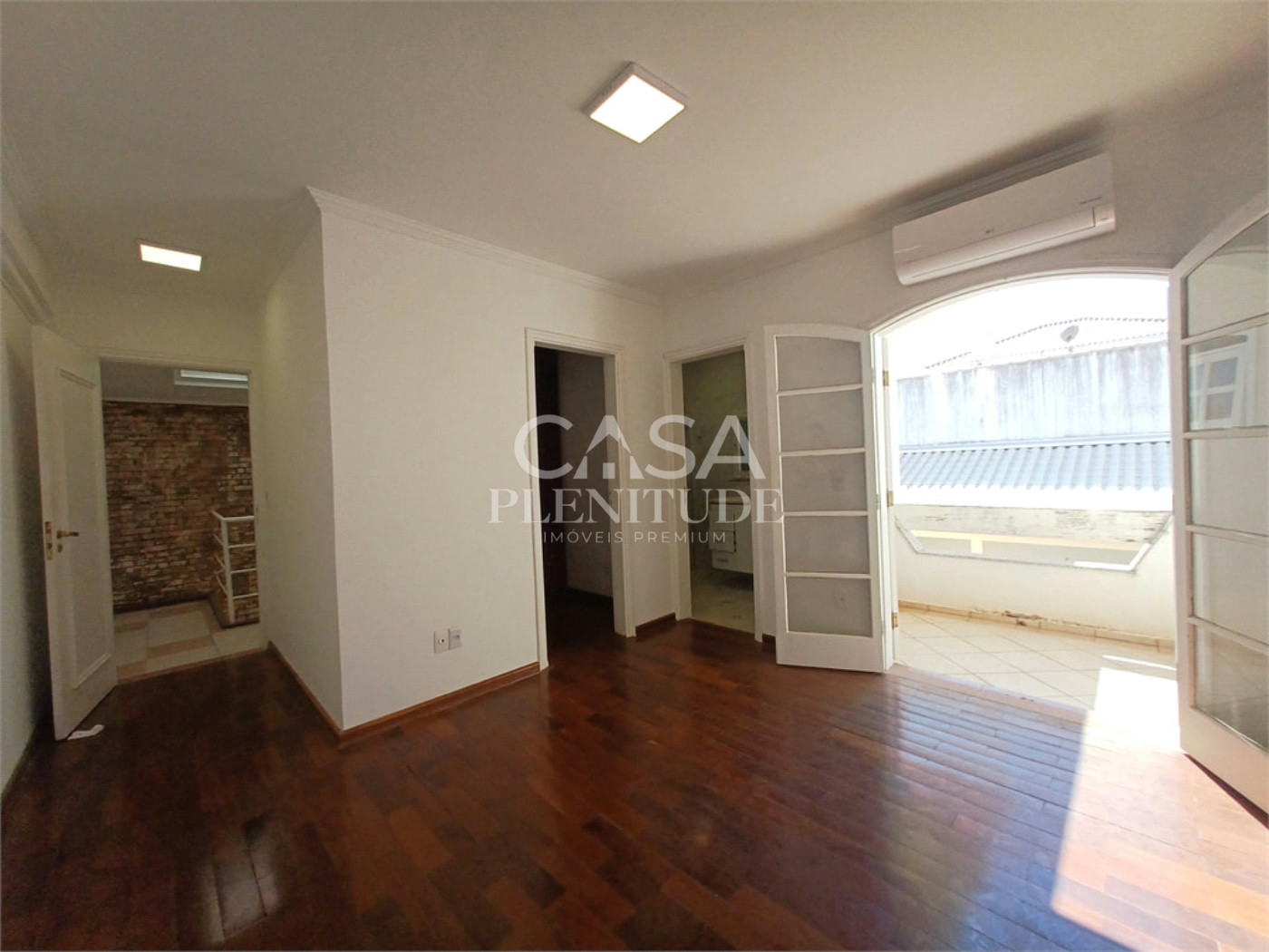 Casa em condomínio à venda com 3 quartos, sendo 2 suítes, em Granja Olga Ii, Sorocaba, SP