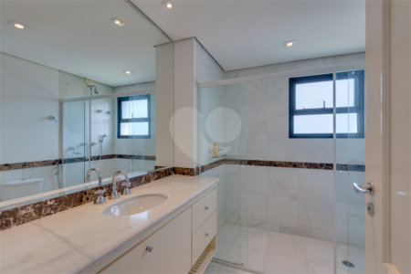 Apartamento à venda com 4 suítes em Alto da Boa Vista, São Paulo, SP