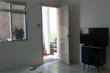 Casa Térrea à venda com 2 quartos em Vila Gustavo, São Paulo, SP