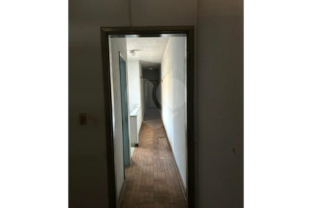 Sobrado à venda com 3 quartos, sendo 1 suíte, em Vila Paulicéia, São Paulo, SP