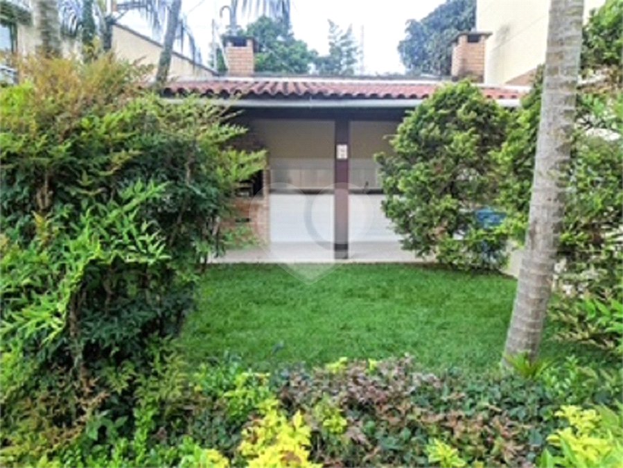 Casa à venda com 3 quartos, sendo 1 suíte, no condomínio Mariana, São Paulo - SP