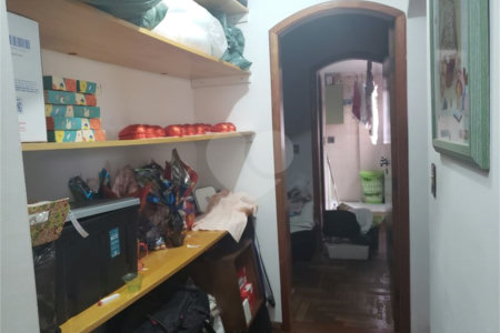 Apartamento à venda com 3 quartos, sendo 1 suíte, em Santo Amaro, São Paulo, SP