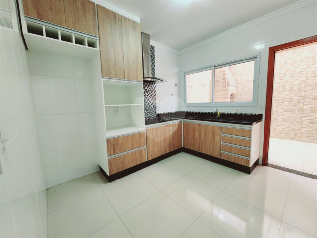 Casa à venda com 2 suítes no condomínio Residencial Vila Rosa, São Paulo - SP