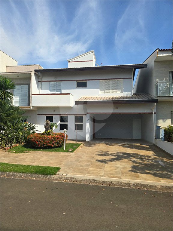 Casa à venda com 4 quartos, sendo 1 suíte, no condomínio Raizes, Paulínia - SP