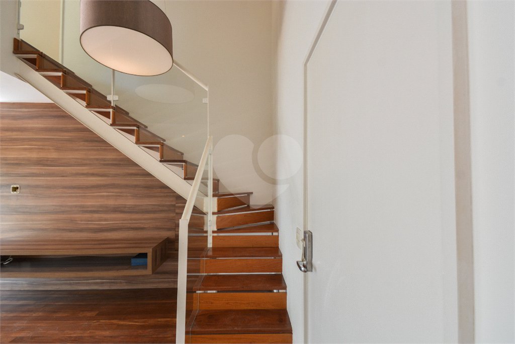 Duplex à venda com 3 suítes em Jardim Paulista, São Paulo, SP