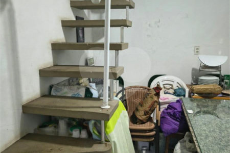 Casa à venda com 3 quartos, sendo 1 suíte, em Mirandópolis, São Paulo, SP