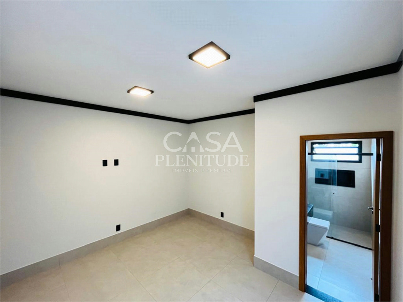Casa em condomínio à venda com 3 quartos, sendo 1 suíte, no Centro, Araçoiaba da Serra, SP