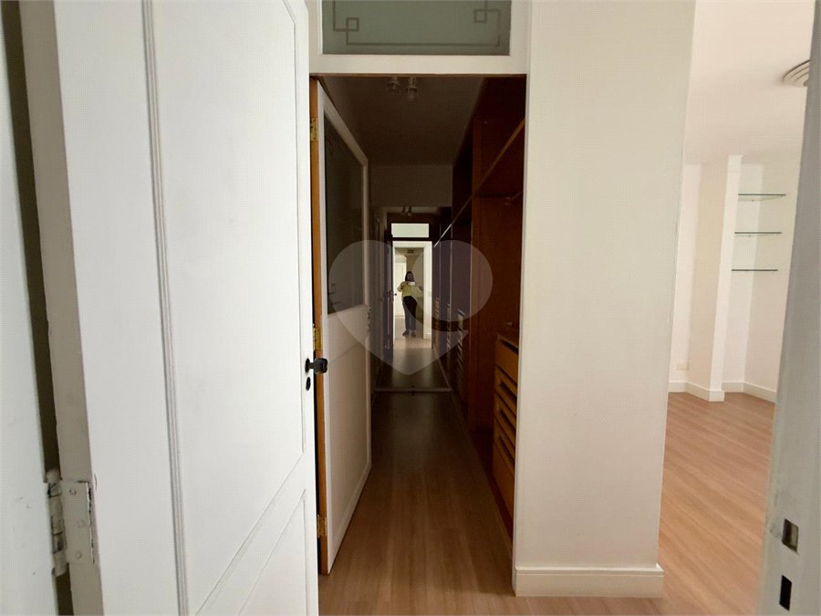 Apartamento à venda com 4 quartos, sendo 2 suítes, em Santana, São Paulo, SP
