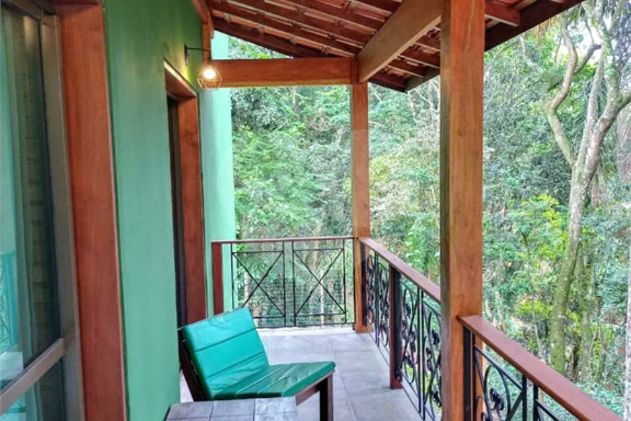 Casa à venda ou para alugar com 5 quartos, sendo 4 suítes, no condomínio Associação Reserva das Hortênsias, Mairiporã - SP