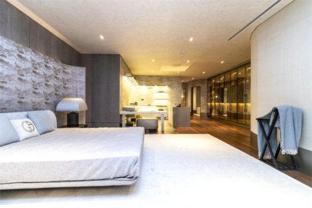 Apartamento à venda com 4 suítes em Jardim Guedala, São Paulo, SP