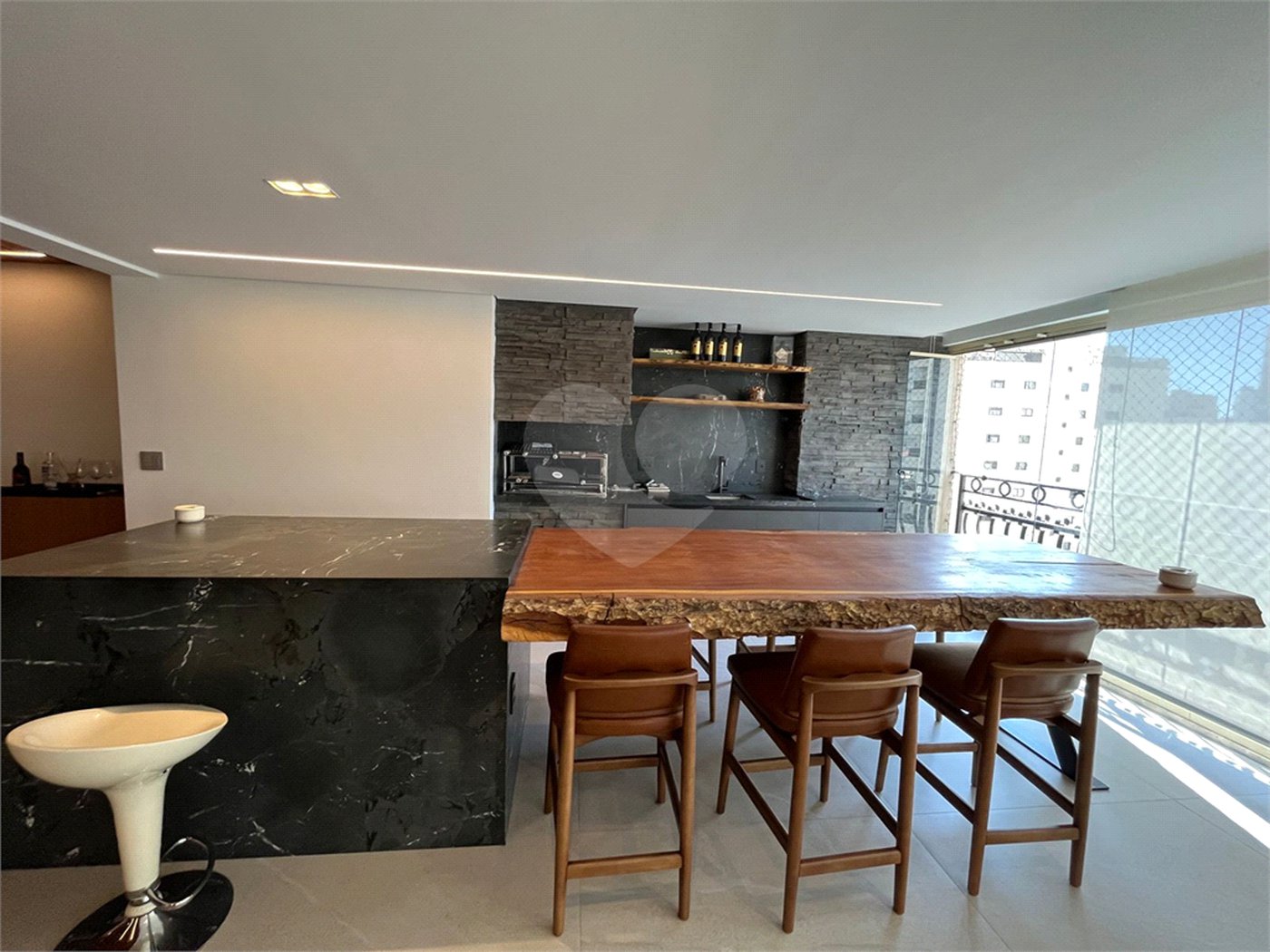 Apartamento à venda ou para alugar com 4 suítes em Santana, São Paulo, SP