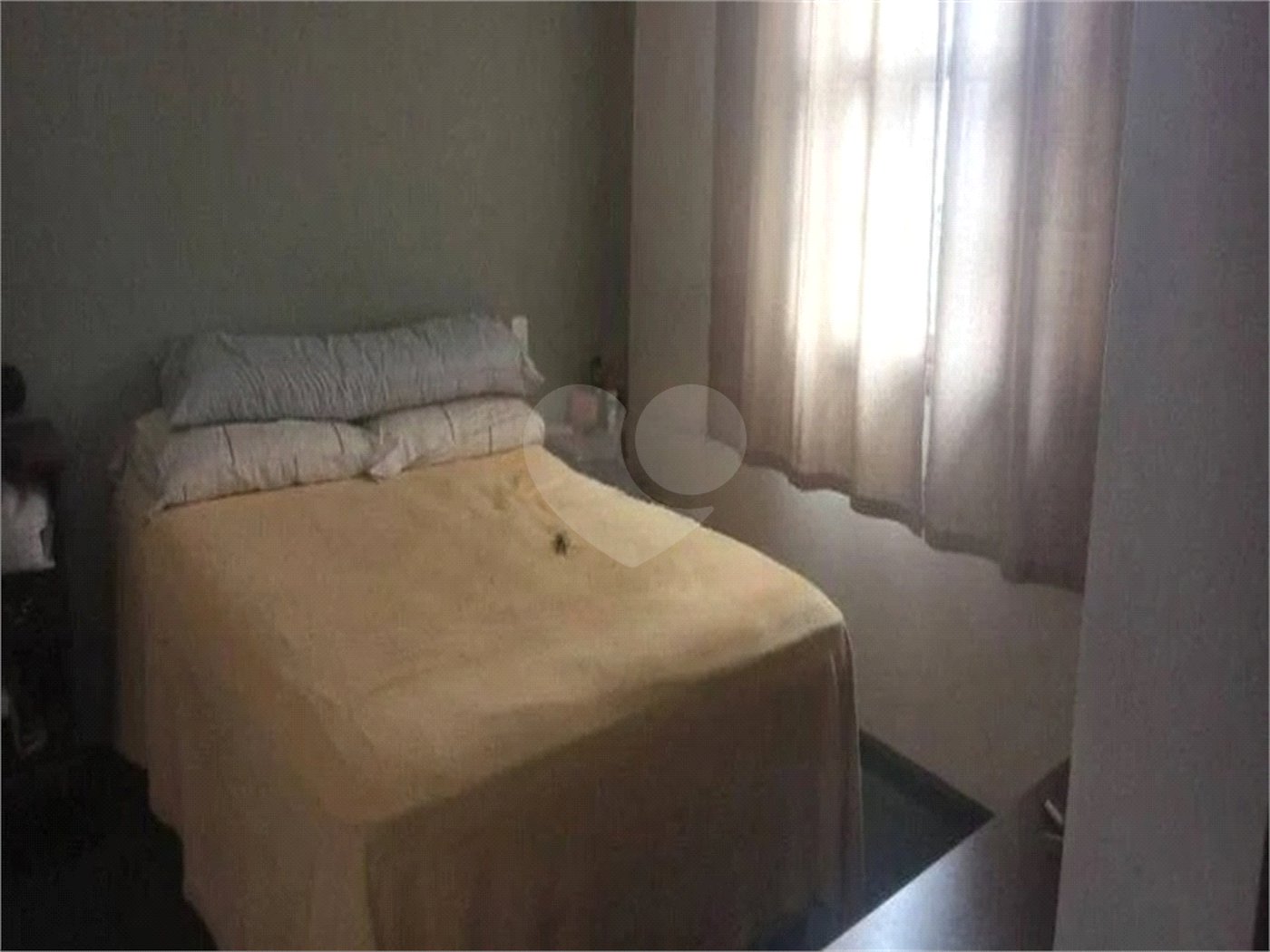 Sobrado à Venda com 150m², 3 Dormitórios, Suíte e Quintal